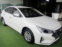 Hyundai Elantra 2019 - Cần bán Hyundai Elantra sản xuất 2019, màu trắng