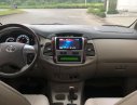 Toyota Innova V 2015 - Bán Toyota Innova V 2015 số tự động, màu vàng cát, xe đi giữ gìn cẩn thận