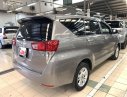 Toyota Innova G 2016 - Bán Innova G 2016 form mới, màu đồng, số tự động, lướt 12.400km, giá dễ thương như em bán xe