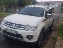 Mitsubishi Pajero 2016 - Gia đình bán xe Mitsubishi Pajero năm 2016, màu trắng