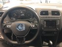 Volkswagen Polo 1.6AT 2016 - Cần bán Volkswagen Polo 1.6AT sản xuất năm 2016, màu trắng, nhập khẩu  