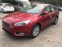 Ford Focus Titanium 2019 - Focus 1.5 Titanium 2019 xe mới chính hãng, giá 700 triệu xe màu đỏ, trắng giao luôn LH 0965423558