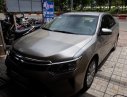 Toyota Camry G 2015 - Toyota Camry G 2.5AT, đời 2015 màu vàng cát, xe chỉ đi gia đình