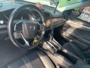 Honda Civic 1.5L Vtec Turbo 2017 - Cần bán gấp Honda Civic 1.5L Vtec Turbo đời 2017, màu trắng, nhập khẩu nguyên chiếc chính chủ, giá chỉ 780 triệu