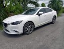 Mazda 6   Premium 2.0AT 2017 - Cần bán Mazda 6 Premium 2.0AT 2017, màu trắng ít sử dụng