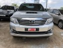 Toyota Fortuner G 2016 - Fortuner G 2016, màu bạc, máy dầu số sàn, xe đẹp, giảm ngay 40tr chốt nhanh lẹ