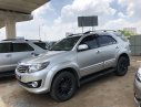 Toyota Fortuner G 2016 - Fortuner G 2016, màu bạc, máy dầu số sàn, xe đẹp, giảm ngay 40tr chốt nhanh lẹ