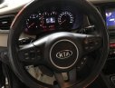 Kia Rondo GAT 2017 - Bán Kia Rondo GAT 2.0AT màu đen VIP máy xăng, số tự động, sản xuất 2017 mẫu mới đi 33000km