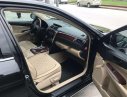 Toyota Camry 2013 - Bán Toyota Camry năm sản xuất 2013, màu đen xe gia đình