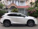 Lexus NX  200T F-Sport 2016 - Gia đình bán Lexus NX 200T F-Sport năm 2016, màu trắng, nhập khẩu