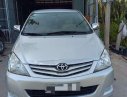 Toyota Innova 2010 - Gia đình bán xe Toyota Innova G đời 2010, màu bạc