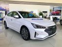 Hyundai Elantra 1.6 MT 2019 - Bán Elantra 2019 – Số sàn 559tr – Tự động 634tr. Trả trước từ 200tr, LH: 0932.554.660