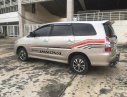 Toyota Innova E 2014 - Bán Toyota Innova E sản xuất 2014, màu vàng, giá chỉ 439 triệu