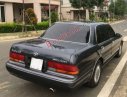 Toyota Crown 1995 - Bán Toyota Crown 1995, màu đen còn mới, giá 330tr