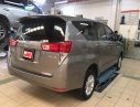 Toyota Innova E 2016 - Bán Innova 2.0E đăng ký 2017, màu đồng, máy xăng số sàn, giảm liền tay XXXX cho khách thiện chí