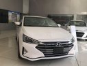 Hyundai Elantra 2019 - Bán Hyundai Elantra năm 2019, màu trắng