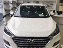 Hyundai Tucson 2019 - Bán xe Hyundai Tucson 2019, màu trắng, giá 770tr