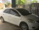 Toyota Vios   2010 - Bán xe Toyota Vios năm sản xuất 2010, màu trắng  