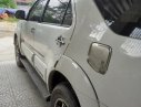 Toyota Fortuner 2011 - Bán xe Toyota Fortuner đời 2011, màu trắng xe gia đình