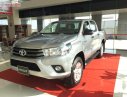 Toyota Hilux   2019 - Cần bán xe Toyota Hilux 2.4E 4x2 MT đời 2019, màu bạc, xe nhập