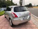 Suzuki Swift 2013 - Cần bán xe Suzuki Swift đời 2013, màu bạc, nhập khẩu nguyên chiếc, giá tốt