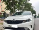 Kia Cerato 2018 - Cần bán xe Kia Cerato đời 2018, màu trắng