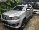 Toyota Fortuner 2012 - Bán Toyota Fortuner 2.5G sản xuất năm 2012, màu bạc, số sàn