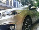 Kia Sedona 2016 - Bán xe Kia Sedona 2016, màu vàng cát, nhập khẩu nguyên chiếc