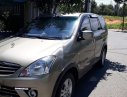 Mitsubishi Zinger   2010 - Cần bán lại xe Mitsubishi Zinger năm 2010, màu bạc