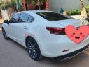 Mazda 6   2.0L Premium  2017 - Bán Mazda 6 2.0L Premium sản xuất 2017, màu trắng, 808tr