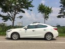 Mazda 3 2018 - Bán Mazda 3  1.5L sản xuất 2018, màu trắng, xe nhập như mới