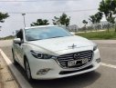Mazda 3 2018 - Bán Mazda 3  1.5L sản xuất 2018, màu trắng, xe nhập như mới