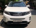 Kia Sorento  AT 2014 - Cần bán gấp Kia Sorento AT năm 2014, màu trắng chính chủ, giá 870tr