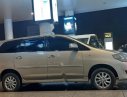 Toyota Innova E 2013 - Xe Toyota Innova E 2013, màu bạc xe gia đình