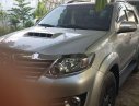 Toyota Fortuner 2016 - Cần bán lại xe Toyota Fortuner 2016, màu bạc số sàn, 820 triệu, còn nguyên bản