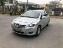 Toyota Vios MT 2011 - Cần bán Toyota Vios MT đời 2011, màu bạc