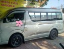 Toyota Hiace   2010 - Cần bán gấp Toyota Hiace 2010, màu bạc, 350 triệu