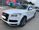 Audi Q7 2011 - Cần bán lại xe Audi Q7 đời 2011, màu trắng, nhập khẩu nguyên chiếc chính chủ, giá tốt