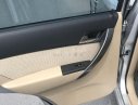 Chevrolet Aveo 2017 - Cần bán Chevrolet Aveo năm 2017, màu bạc chính chủ, giá tốt, xe nguyên bản