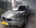 Kia Forte   MT 2010 - Bán ô tô Kia Forte MT năm sản xuất 2010, màu xám, giá tốt