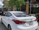 Hyundai Elantra    2015 - Cần bán lại xe Hyundai Elantra năm sản xuất 2015, màu trắng, xe nhập