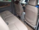 Toyota Innova   2011 - Bán Toyota Innova 2011, màu bạc, xe gia đình