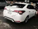 Toyota Vios 2018 - Cần bán gấp Toyota Vios đời 2018, màu trắng xe nguyên bản