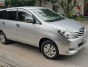 Toyota Innova G 2011 - Xe Toyota Innova G năm 2011, màu bạc xe gia đình, 395tr