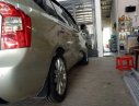 Kia Carens 2012 - Bán Kia Carens đời 2012, màu vàng xe gia đình