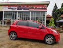 Toyota Yaris 2013 - Bán Toyota Yaris năm sản xuất 2013, màu đỏ, nhập khẩu nguyên chiếc