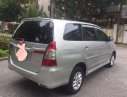 Toyota Innova 2014 - Cần bán gấp Toyota Innova sản xuất năm 2014, màu bạc