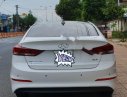 Hyundai Elantra 2018 - Bán ô tô Hyundai Elantra sản xuất 2018, màu trắng xe gia đình, 525tr