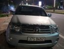 Toyota Fortuner 2.7V 4x4 AT 2009 - Cần bán gấp Toyota Fortuner V đời 2009, màu bạc như mới