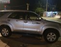 Toyota Fortuner 2.7V 4x4 AT 2009 - Cần bán gấp Toyota Fortuner V đời 2009, màu bạc như mới